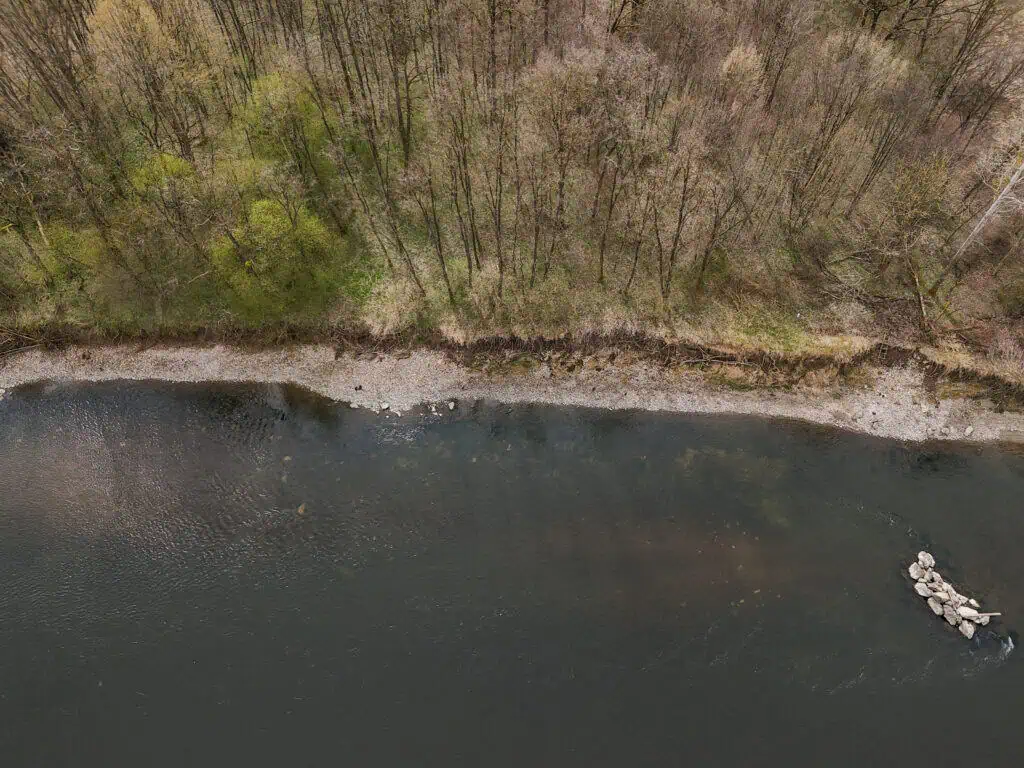 Die Flussufer der Mur zur Vermessung Bathymetrie mit dem Yellow Scan Navigator